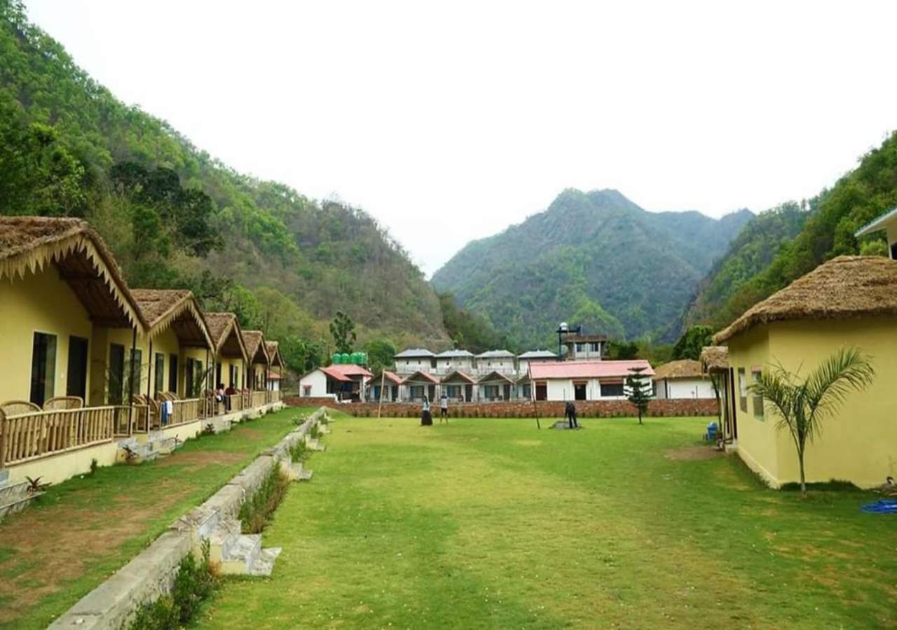 Nakshtra Resort Birbhaddar Экстерьер фото